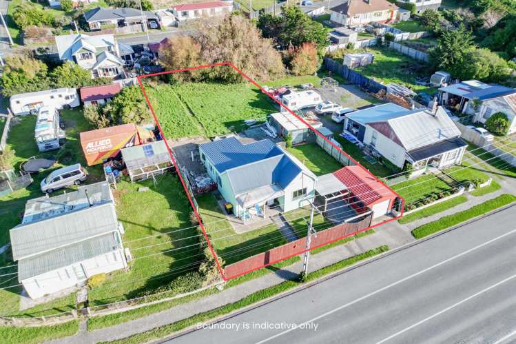 6 Ocean Beach Road_1