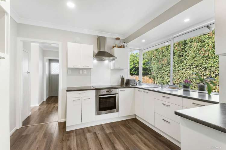 37 Fernaig Street Papakura_5