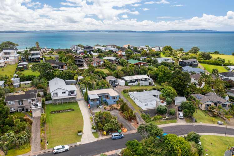 15 Kotanui Avenue Army Bay_41