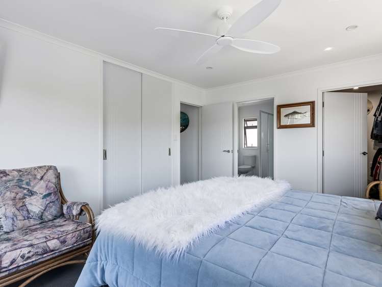 251 Whirinaki Road Bay View_14