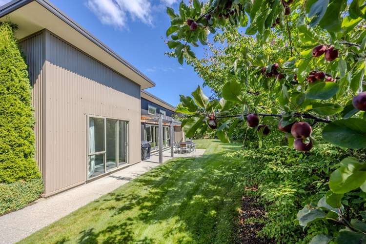 14 Sherwin Avenue Albert Town_22