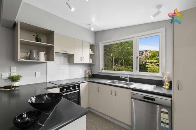 6 Kairimu Street Stokes Valley_9