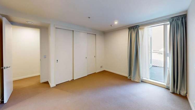 1B/42 Cable Street 2185_8