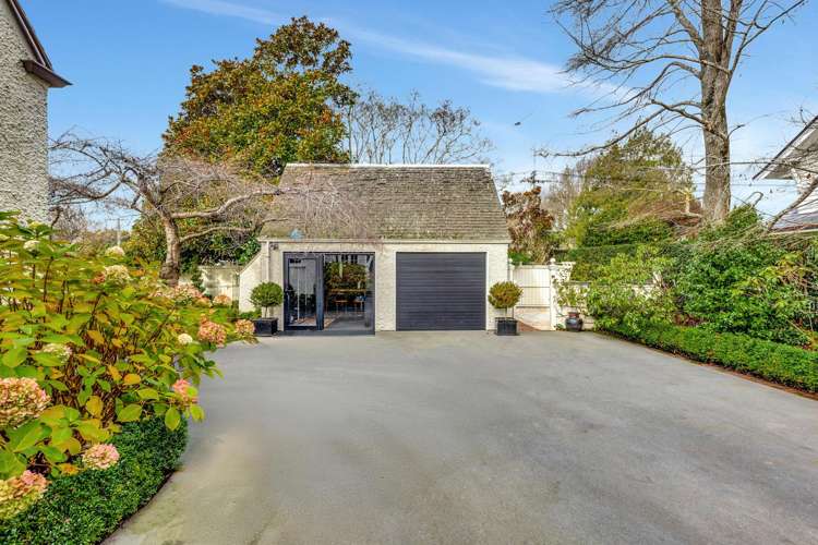 43 Holmwood Road Merivale_39