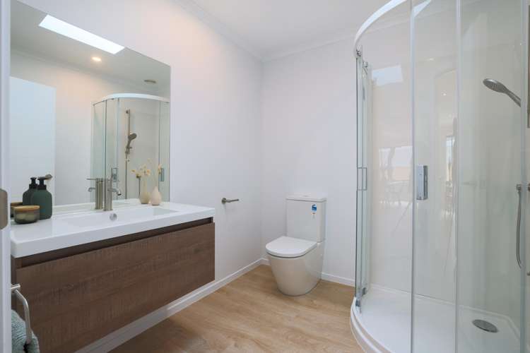 1105b High Street Taitā_7