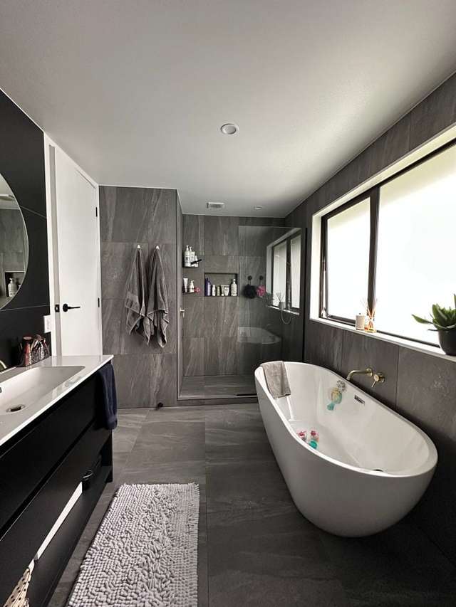 57A Kiwi Esplanade Mangere Bridge_3