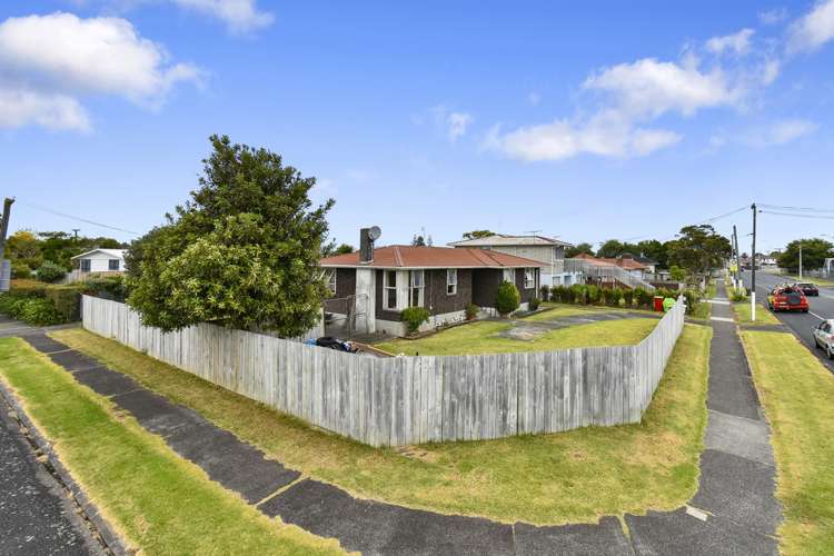 21 Wakefield Road Favona_17