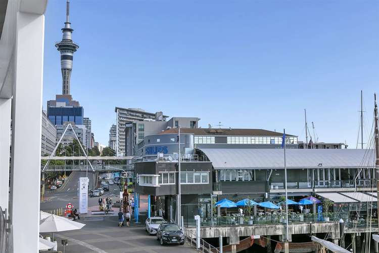 1/147 Quay Street Auckland Central_16