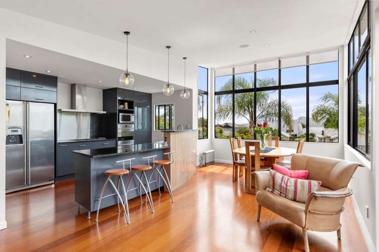 15 Hamana Street Narrow Neck_6