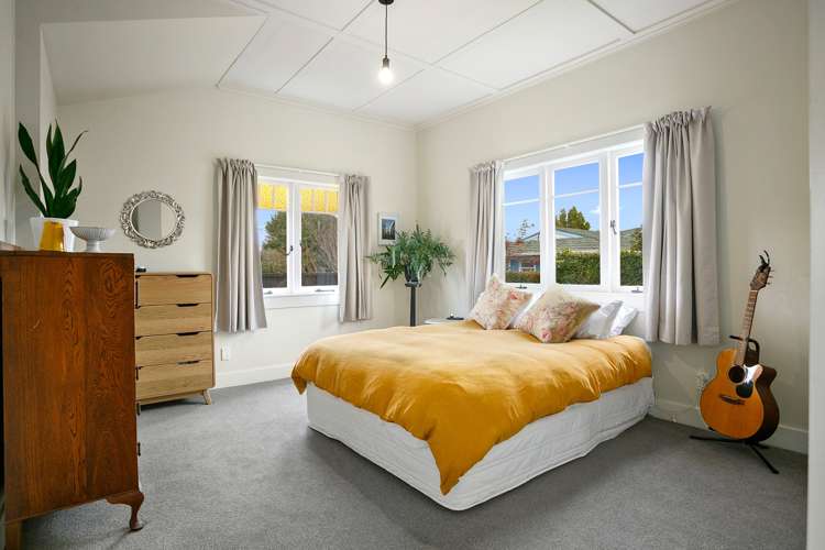 56a Houchens Road Glenview_11