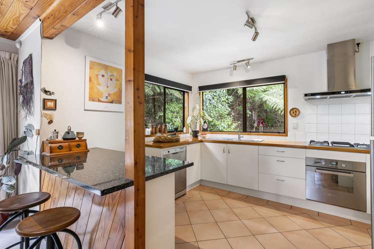 58 Opanuku Road Henderson Valley_11