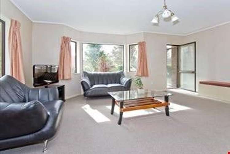 4/17 Queen Mary Avenue New Lynn_0