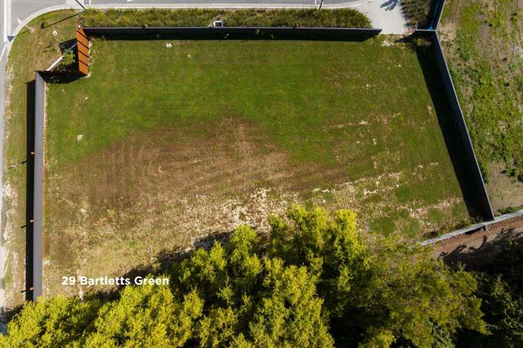 6 Bartletts Green Sections Yelverton_14