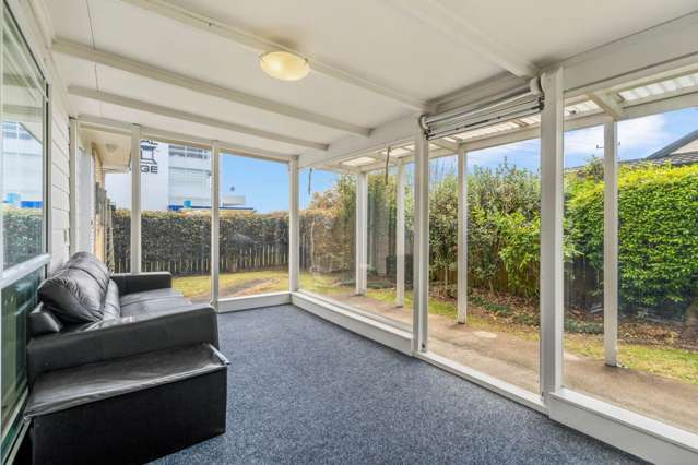 289 Hobsonville Road Hobsonville_2