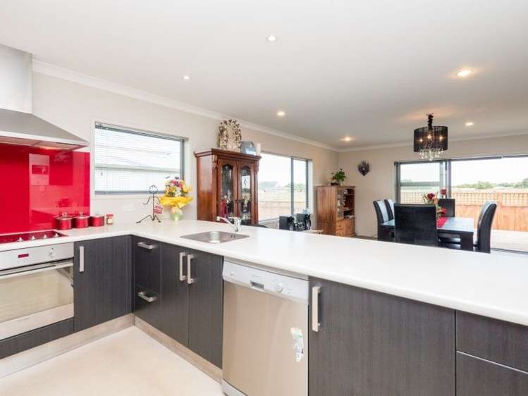 17 Ponderosa Place Opunake_18