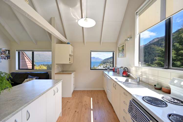21 Malaghan Street Queenstown_6