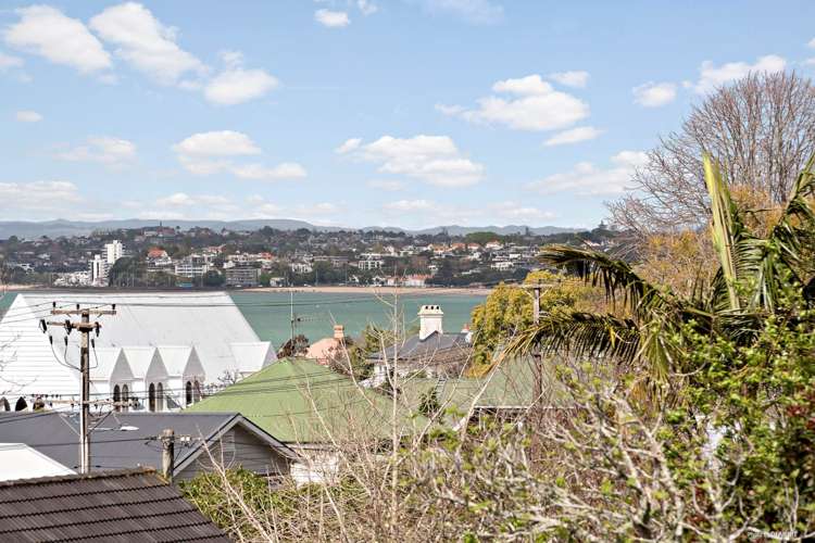 14b Albert Road Devonport_12