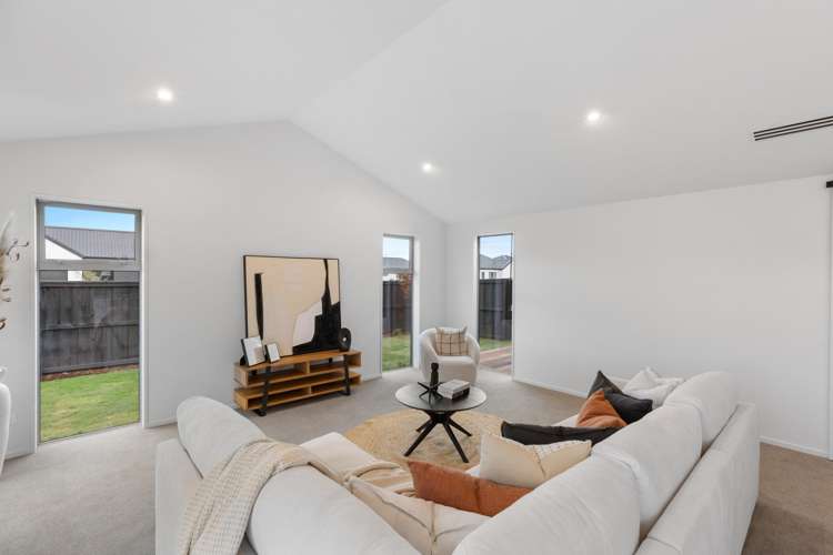 21 McCaw Road Lincoln_6