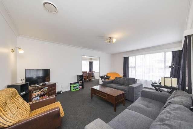 1 Nairn Crescent Awapuni_4