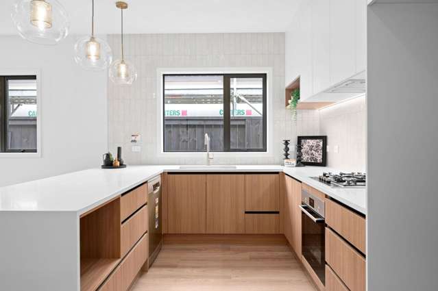 68 Overton Street Rototuna North_3