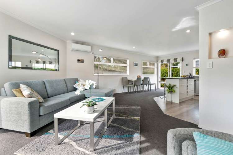 7 Annalise Place Orewa_8