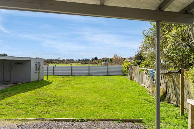 13 & 13A Lee Road Hannahs Bay_12