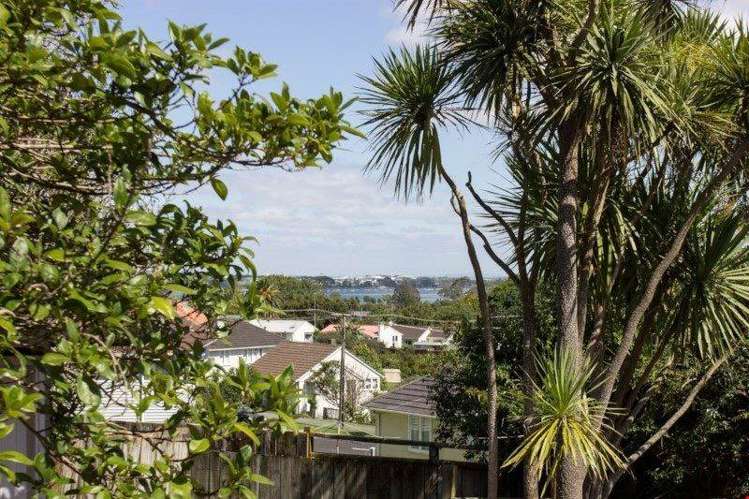 10A Courtland Avenue Glen Innes_11
