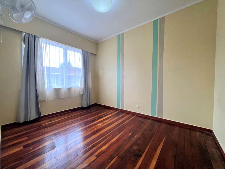 1/98 Te Atatu Road Te Atatu South_6