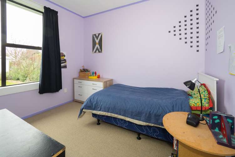 86 Creek Road Allenton_11