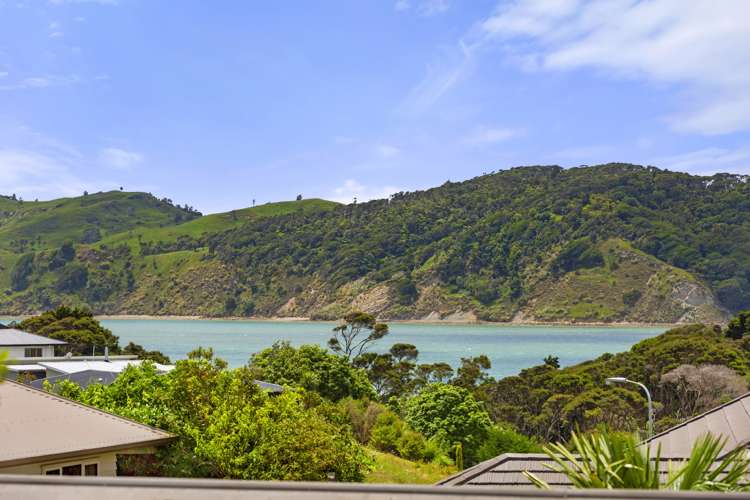 3 Lorenzen Bay Road Raglan_9