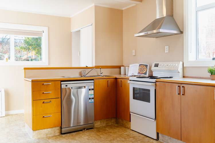 17 Coughtrey Street Saint Clair_21