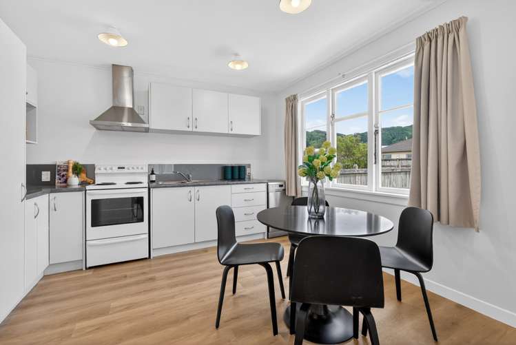 7 Fitzherbert Road Wainuiomata_6