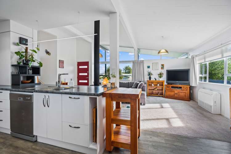 70 Kohe Street Parahaki_6