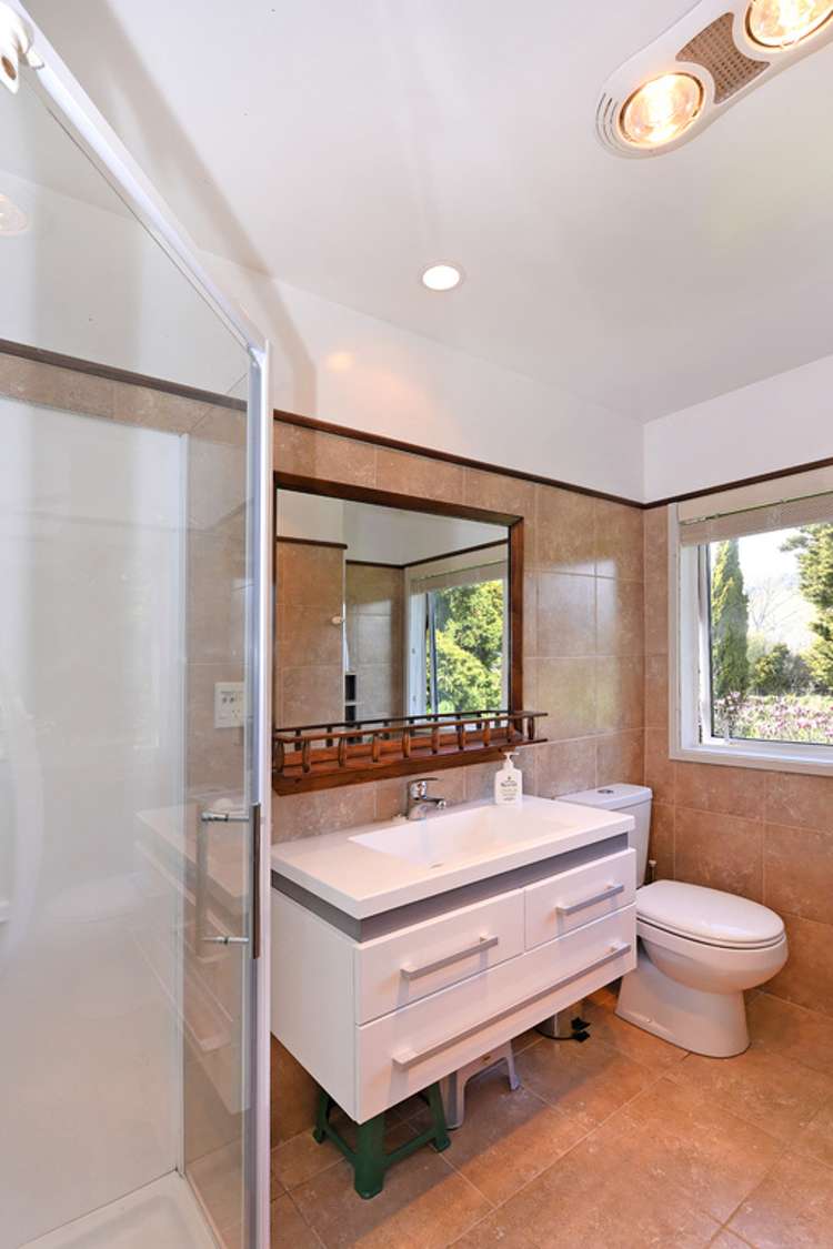 17 Hamama Road Takaka_11