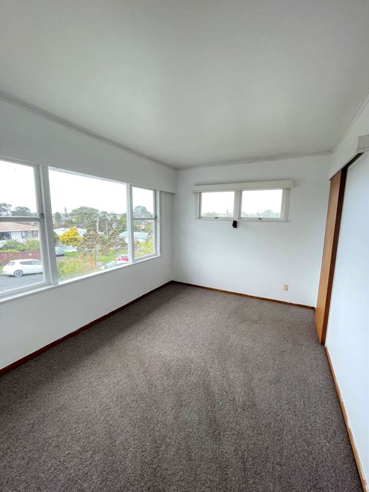 79 Willerton Avenue New Lynn_13