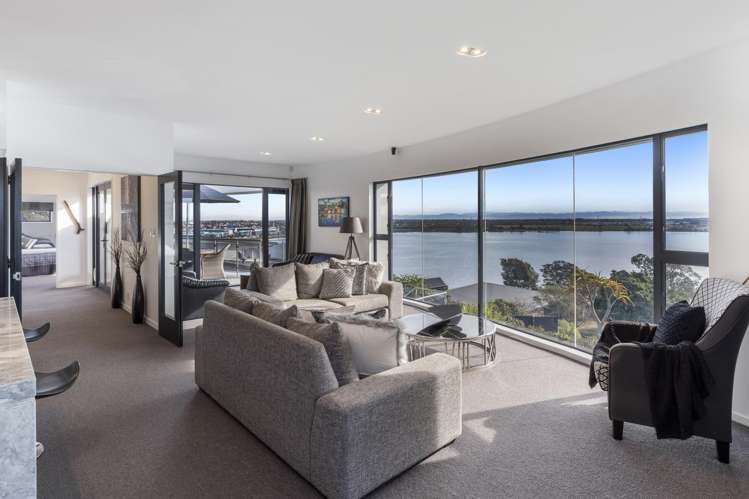 11a Te Awakura Terrace Mount Pleasant_7