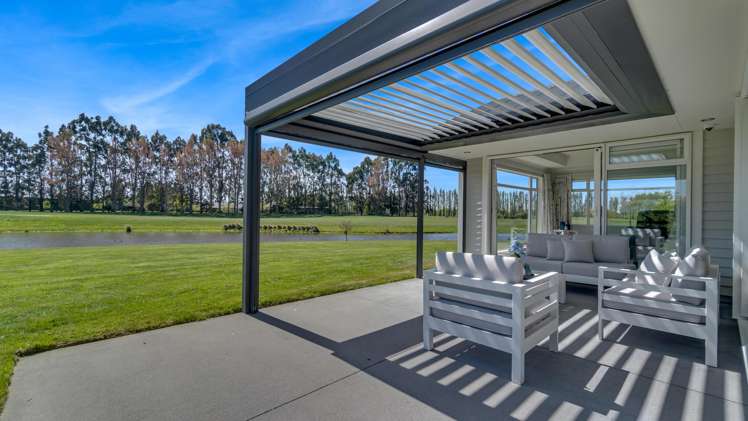 54 Mapleham Drive Pegasus_36