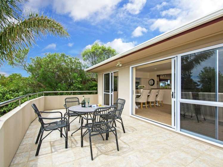 111 Hutchinsons Road Bucklands Beach_2