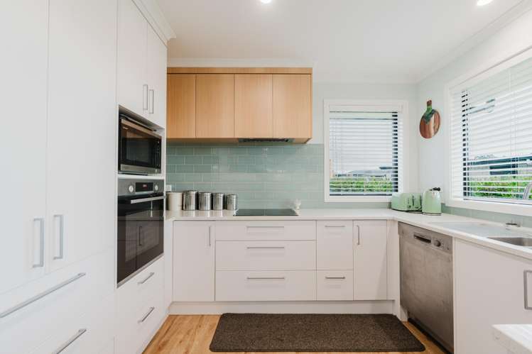 14 Te Tiireke Drive Glenview_6