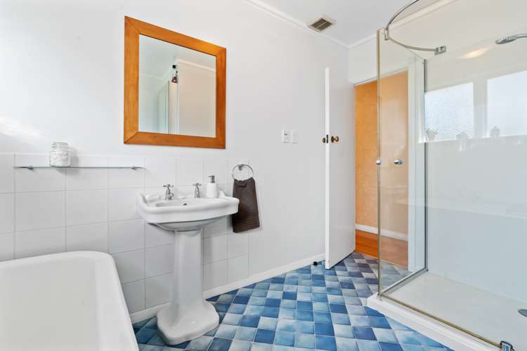 29 Weybridge Crescent Glen Innes_16