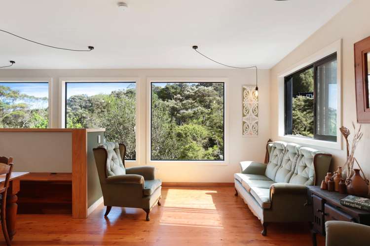 105 Laingholm Drive Laingholm_6