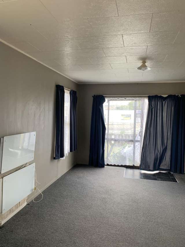 1/70 McLean Street 1193_2