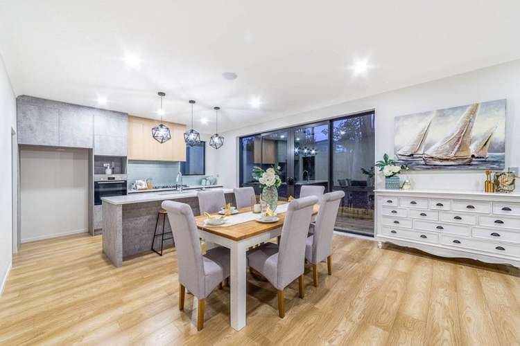 27a Royal View Road Te Atatu South_11