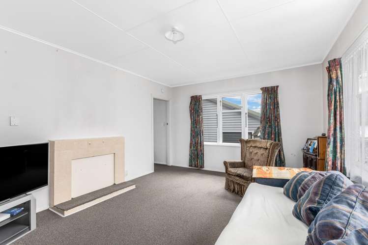 12 Taylor Terrace Tawa_8
