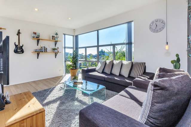 14a Holiday Road Stanmore Bay_4