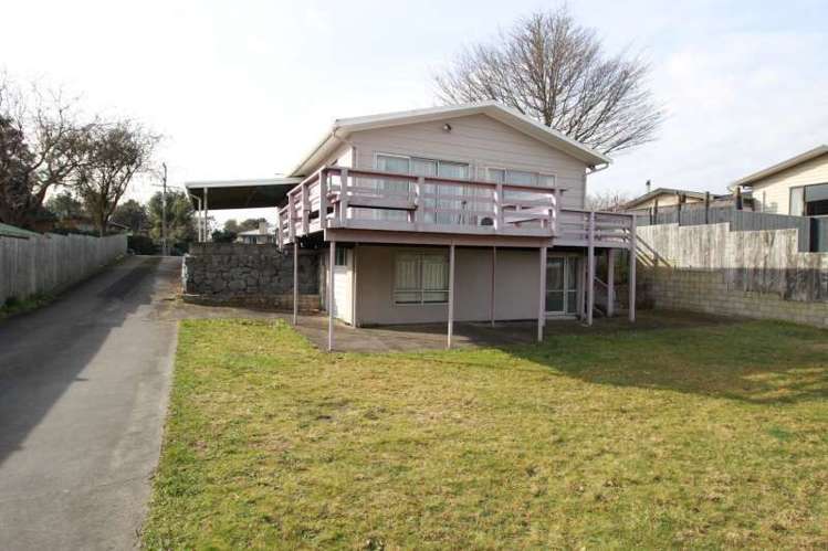 1/20 Karamu Street Taupo_11