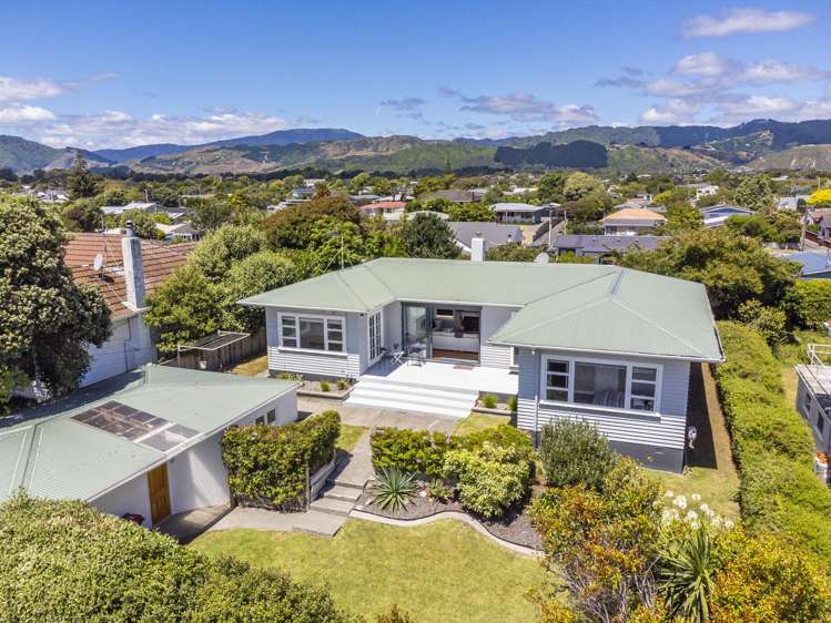 16 Francis Road Paraparaumu Beach_1