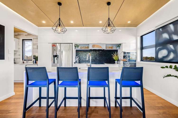 57 Hawaiian Parade Arkles Bay_13