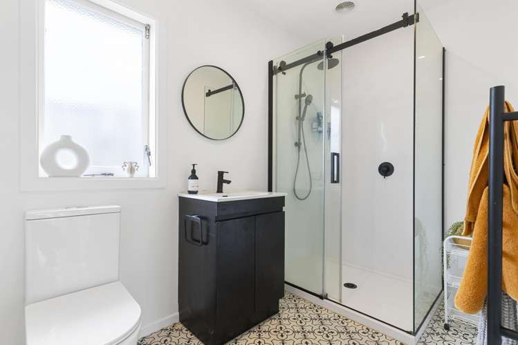 57 Court Crescent Panmure_10