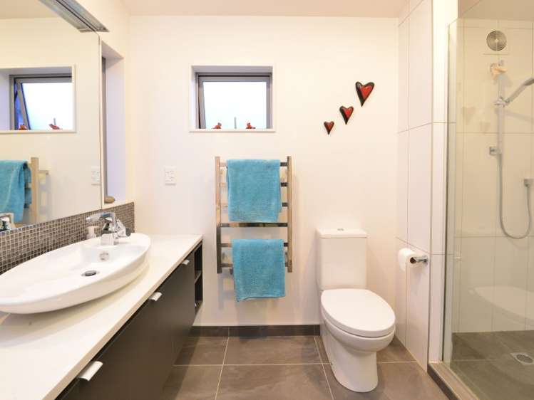 85 Roberta Crescent Orewa_15